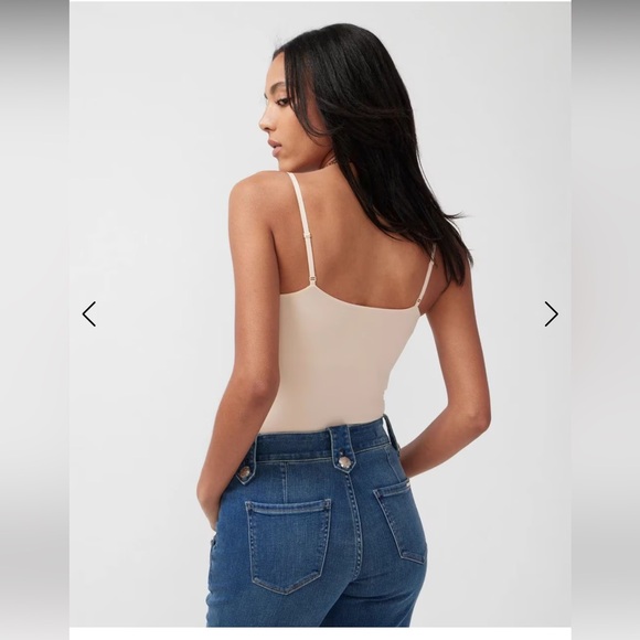 NWT WHBM FORME V-Neck Cami - Picture 9 of 9